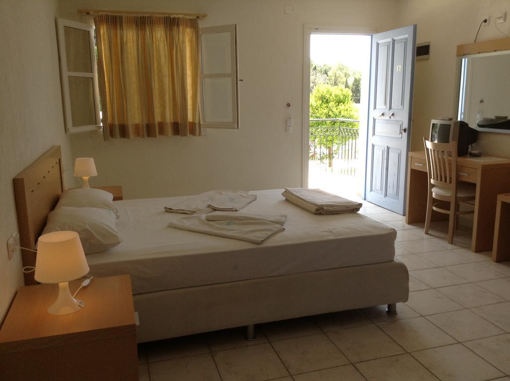 Marialena Village Platanias  Szoba fotó